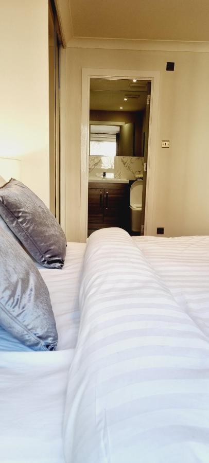 Double King Suite, Canary Wharf Waterfront London Exterior photo