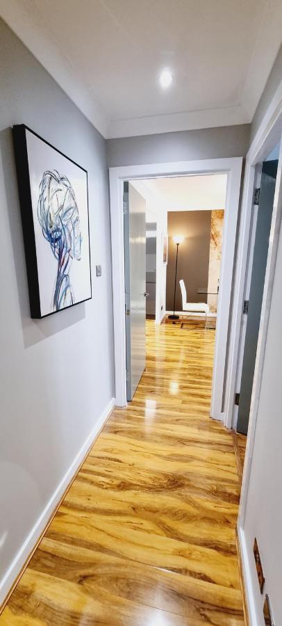 Double King Suite, Canary Wharf Waterfront London Exterior photo