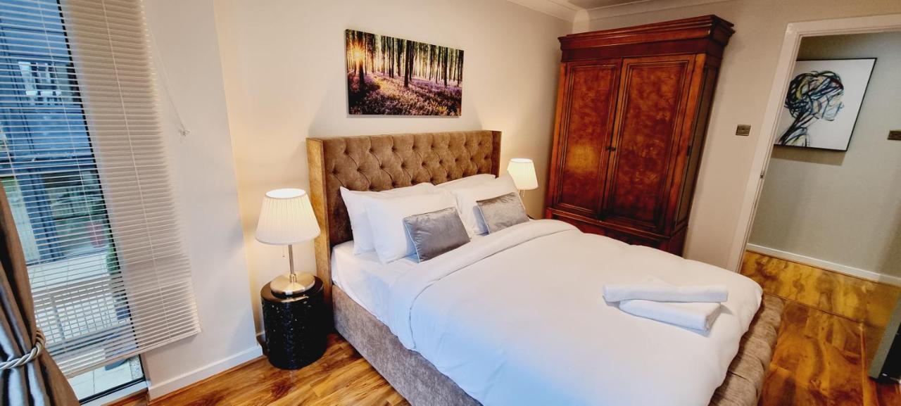 Double King Suite, Canary Wharf Waterfront London Exterior photo